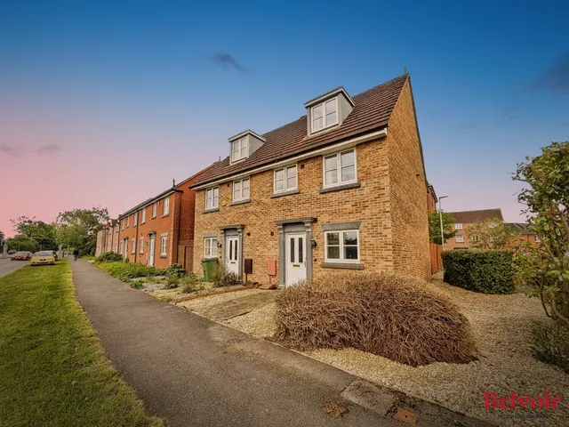 Old Gloucester Road, Cheltenham, GL51, photo 1
