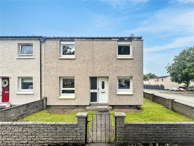 Walls Place, Dunfermline, KY11, photo 1