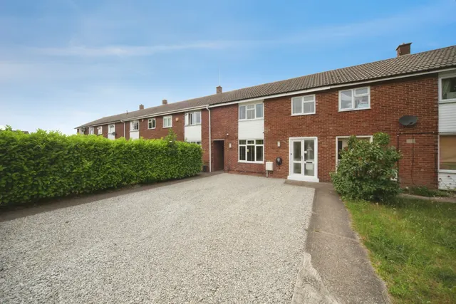 Grove Road, Houghton Regis, LU5, photo 1