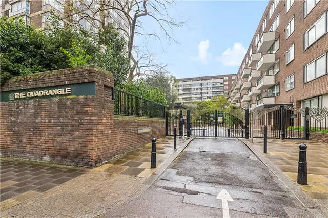Cambridge Square, London, W2, photo 2
