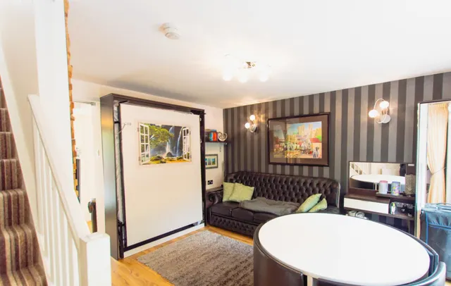 Photo 3 — Pear Tree Court, York