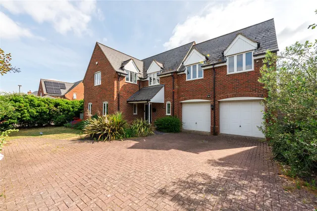 Cranfield Road, Astwood, MK16, photo 1