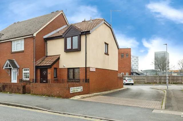 Denning Mews, Southsea, PO5, photo 1