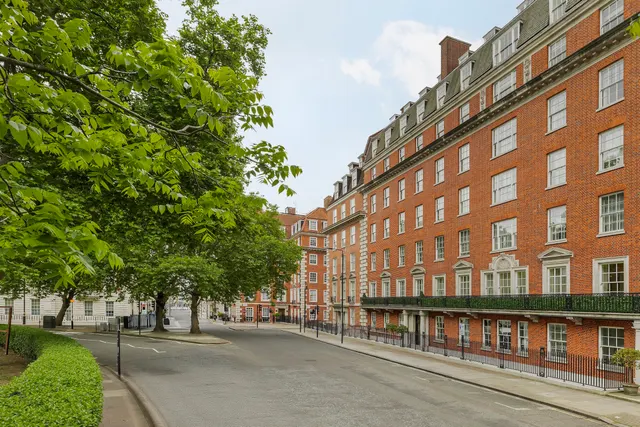 Photo 2 — 47 Grosvenor Square, Mayfair, London