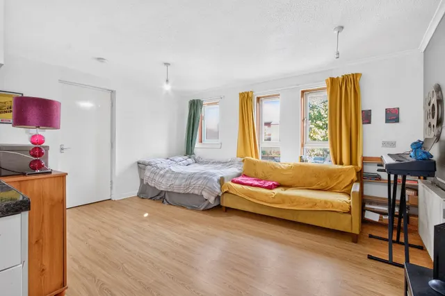 Raeberry Street, North Kelvinside, G20, photo 3
