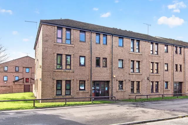 Raeberry Street, North Kelvinside, G20, photo 1