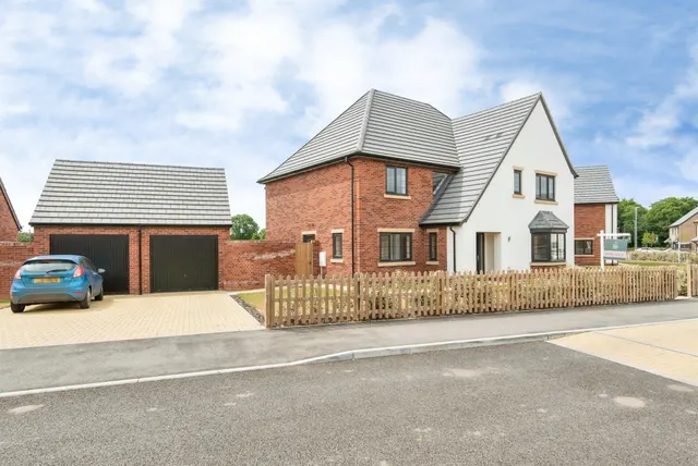Muncey Grove, Bassingbourn, SG8, photo 2