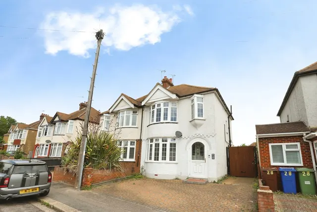 Springfield Road, Sittingbourne, Kent, ME10, photo 1