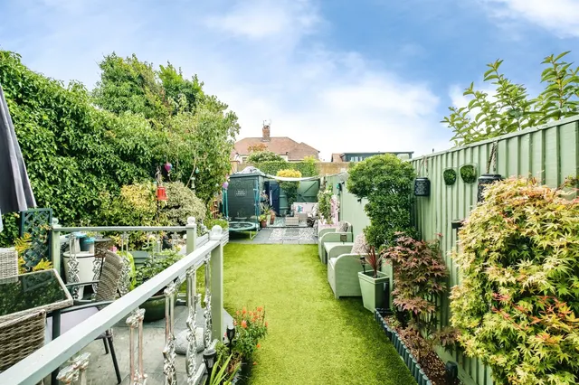 Photo 2 — Lyndhurst Road, Worthing
