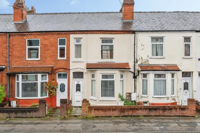 Lovely Lane, Warrington, WA5, photo 1