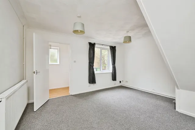 Swale Avenue, Peterborough, PE4, photo 3