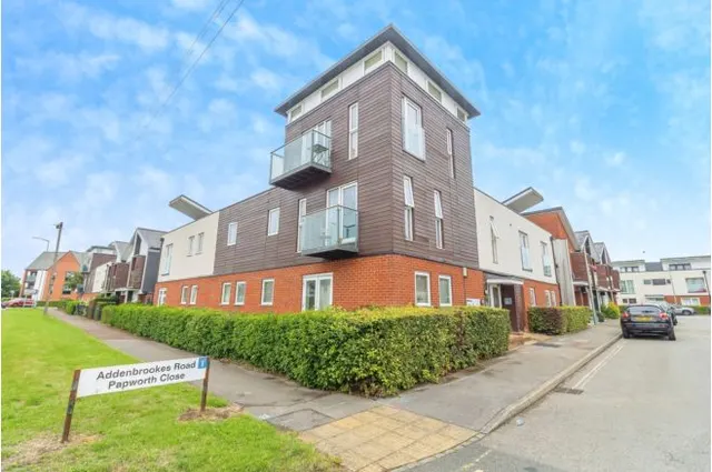 Addenbrookes Road, Newport Pagnell, MK16, photo 1