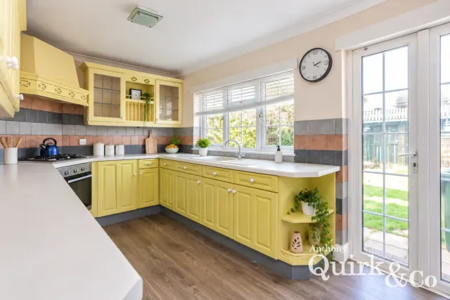 Meynell Avenue, Canvey Island, SS8, photo 3