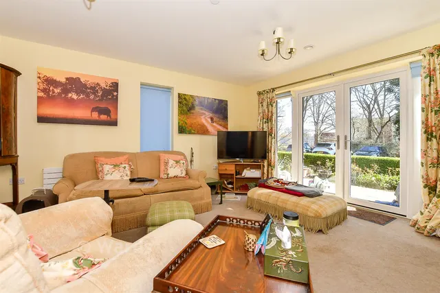 Tudeley Lane, Tonbridge, TN11, photo 2