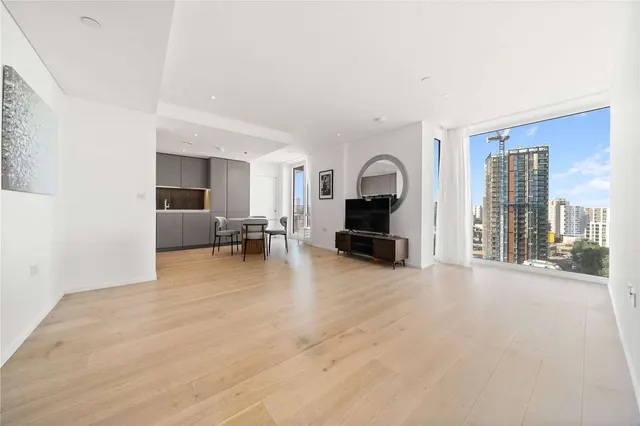 Photo 2 — York Place, London, SW11 3JE