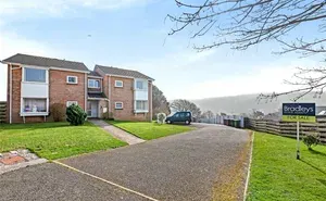 Lych Close, Plymstock, Plymouth, PL9