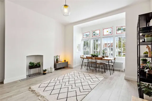 Photo 2 — The Avenue, London, W13 8JT
