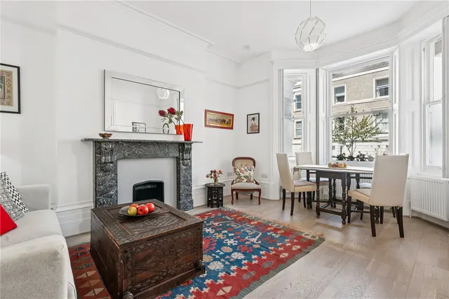 Photo 3 — Ladbroke Road, London, W11