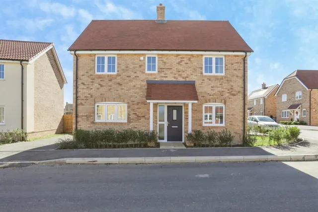 The Hedgerows, Thurston, IP31, photo 1