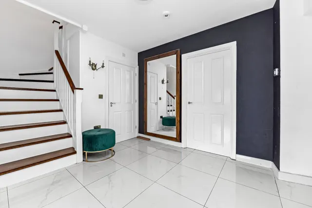 Photo 2 — Rose Crescent, Newhall, Harlow, CM17 9SN