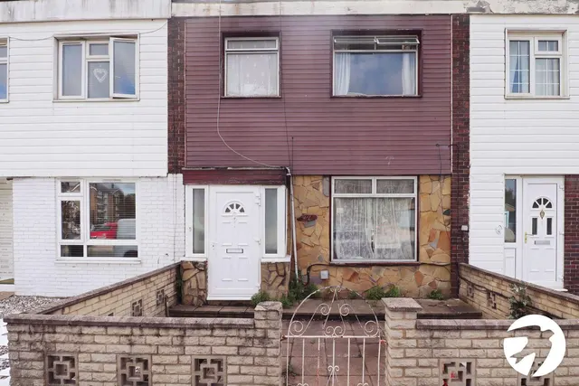 Finchale Road, SE2, photo 1