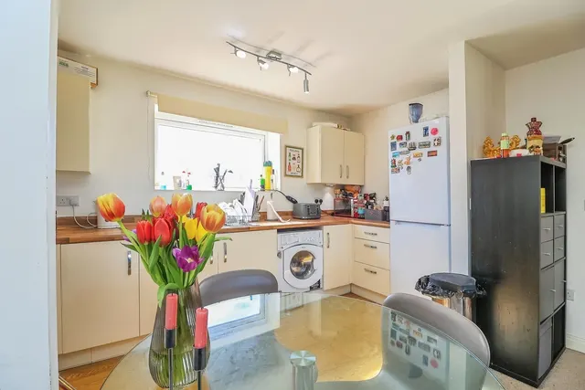 Abells Close, Walton, MK7, photo 1