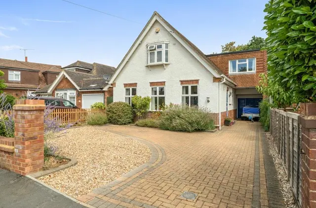 Wroxham Road, Woodley, RG5, photo 1