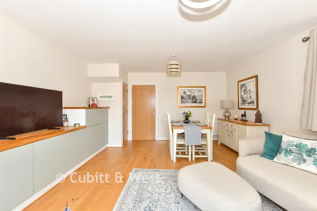 Yapton Road, Barnham, PO22, photo 3