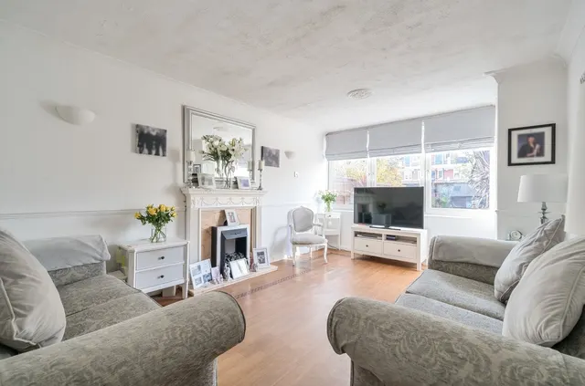 Photo 2 — Kipling Estate, London, SE1