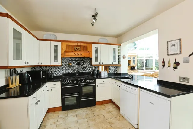 Photo 3 — Elmers Road, Ockley, Dorking
