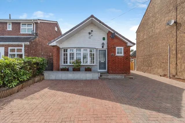 Edward Street, Cannock, Staffordshire, WS11, photo 1