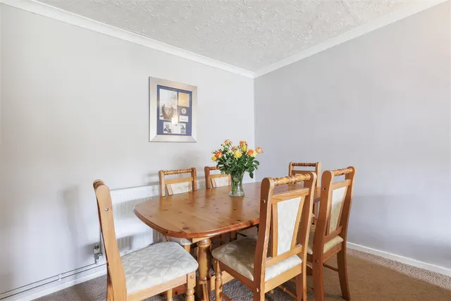 Chichester Road, Halesworth, IP19, photo 3