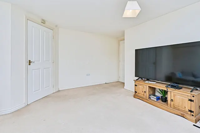 Westley Court, West Bromwich, B71, photo 2