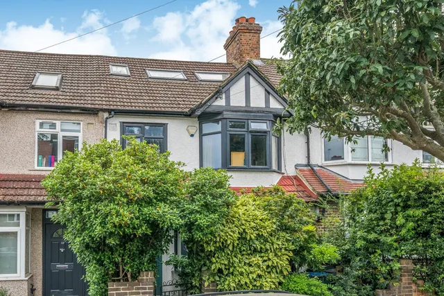 Wharncliffe Gardens, South Norwood, London, SE25, photo 1