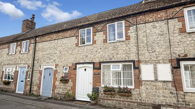 Bishopstrow, Warminster, photo 1