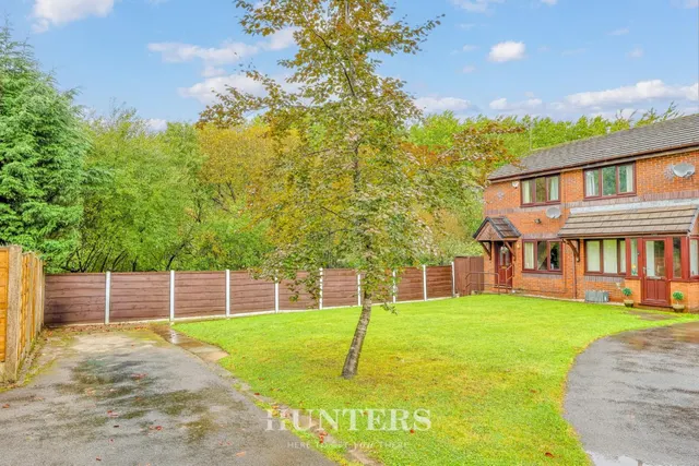 Photo 2 — Hembury Close, Middleton, Manchester