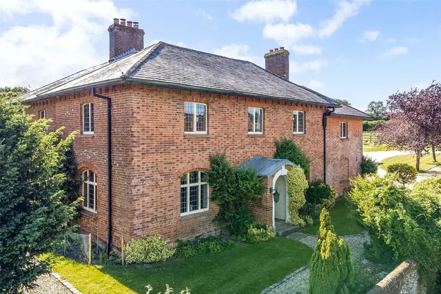 Plomer Green Lane, Downley Common, HP13, photo 1