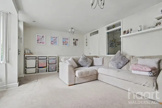 Slade Close, Lordswood, ME5, photo 2