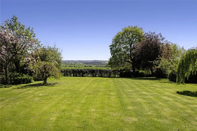 Photo 3 — The Manor House, Burton Lazars, Melton Mowbray, Leicestershire, LE14 2UU