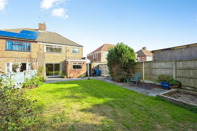 Rowan Drive, Kirkby-in-Ashfield, NG17, photo 2