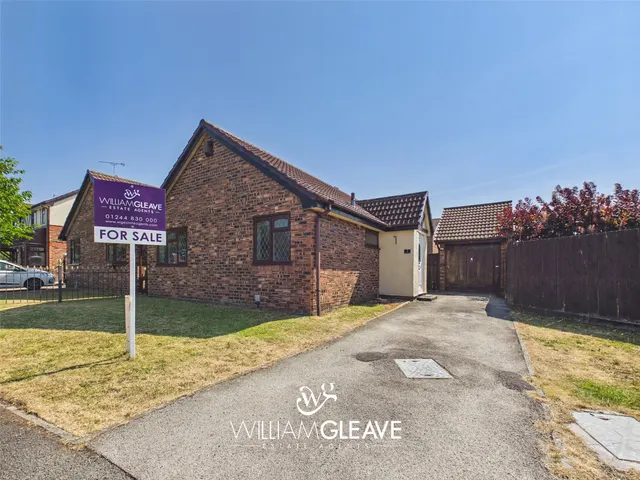 Mill Croft, Oakenholt, Flint, Flintshire, CH6 5NP, photo 1