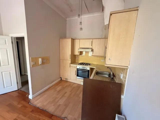 Mill Street, Pontypridd, CF37, photo 3