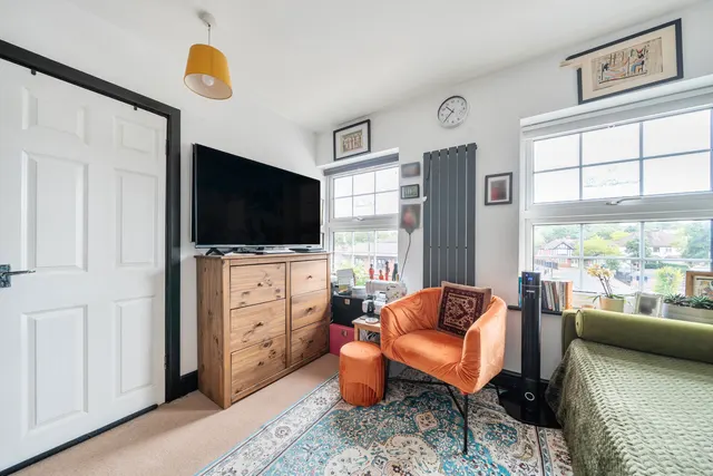 Marsh Road, Pinner, HA5, photo 3