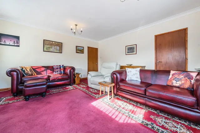 Thornbarrow Close, Windermere, LA23, photo 2