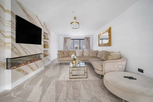 Photo 3 — St Clares Court, Porthcawl, CF36 5DS