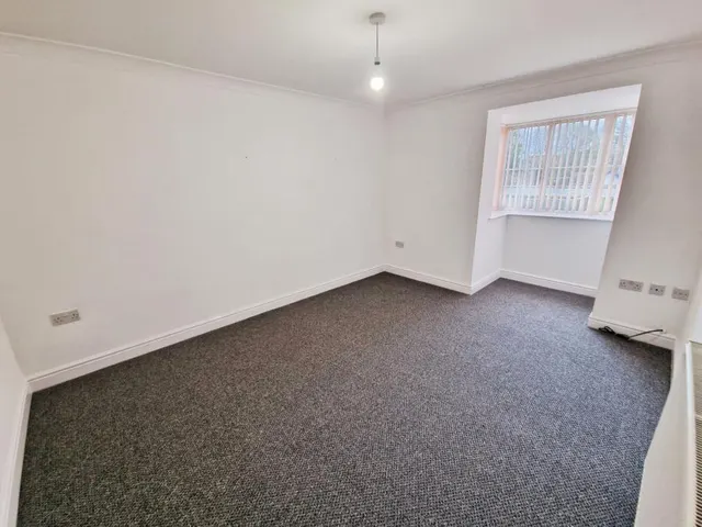 Brookside Close, Freshwater, PO40, photo 2