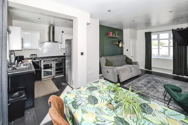 Hill Road, Keresley End, CV7, photo 2
