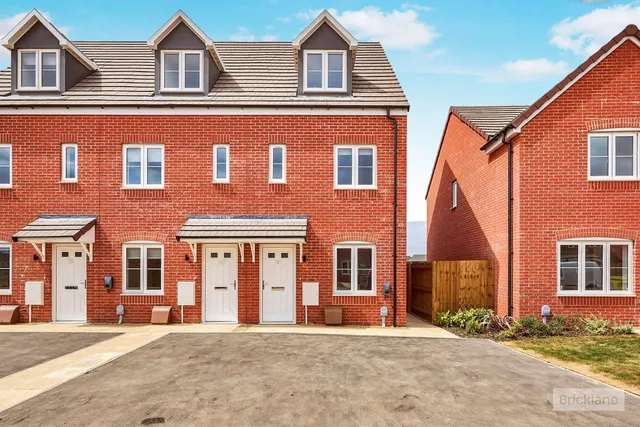 Stanier Drive, MARKET HARBOROUGH, photo 1