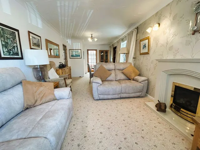 Adams Road, Shire Oak, WS8, photo 2