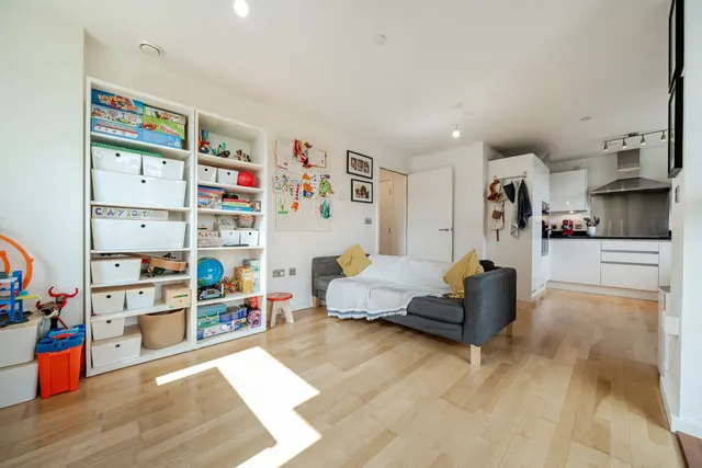 Parkside Avenue, SE10, photo 1